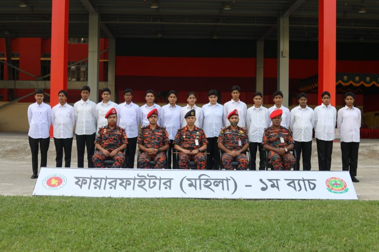 ফায়ারফাইটার পদে ১৫ নারীর যোগদান
