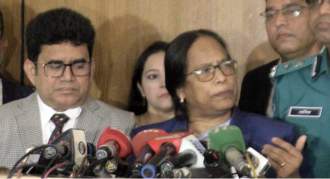 নির্বাচনে মাঠ প্রশাসন নিয়ে কোনো শঙ্কা নেই: নির্বাচন কমিশনার রাশেদা সুলতানা￼