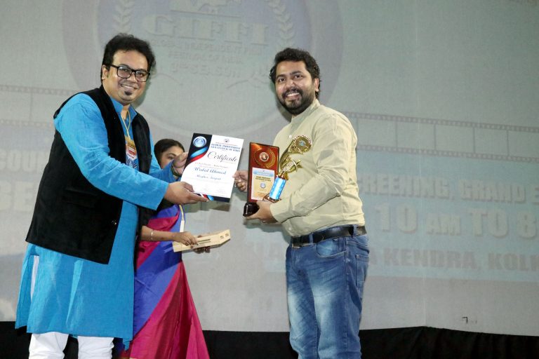 ভারতের গ্লোবাল ইন্ডিপেন্ডেন্ট ফিল্ম ফেস্টিভ্যালে ৩টি পুরস্কার জিতলো ‘মেঘের কপাট’