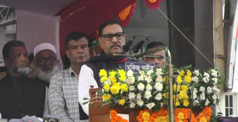 বাংলাদেশকে আবার ওয়ান ইলেভেনের মত অস্বাভাবিক সরকারের হাতে তুলে দেওয়ার যড়যন্ত্র চলছে: কাদের