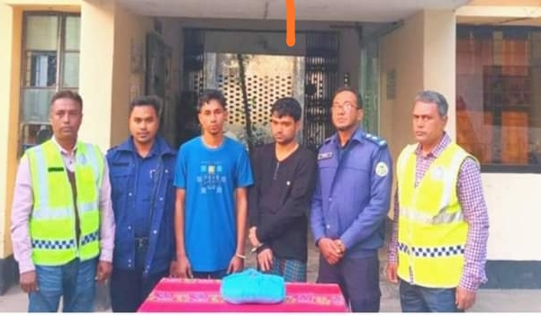 চরফ্যাশনে গাঁজাসহ ২ মাদক ব্যবসায়ীকে গ্রেফতার