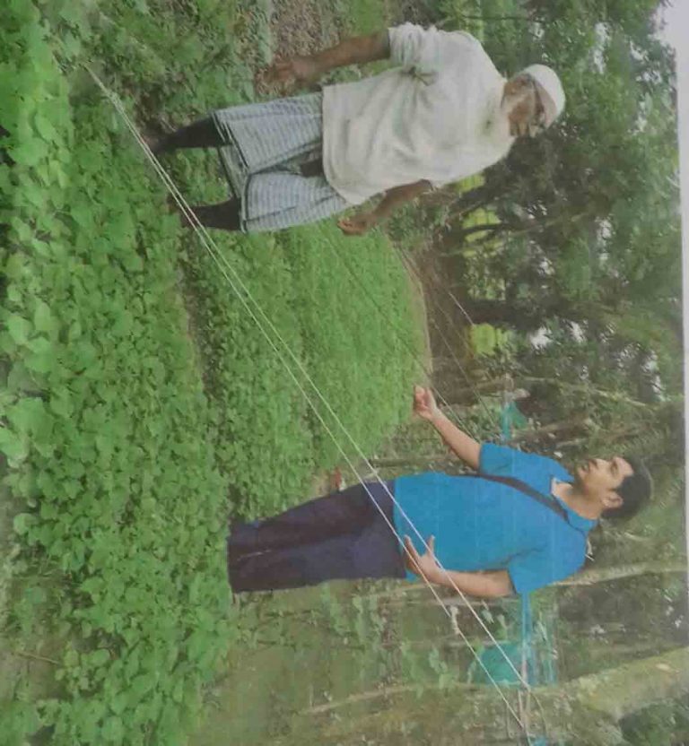 সন্দ্বীপে সবজির চারা বিক্রয় করে স্বাবলম্বীর স্বপ্ন দেখছেন কৃষক মোজাক্কের
