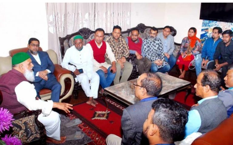 সাবরেজিস্ট্রার, এসিল্যান্ড  ও তহসিল অফিসের অবাধ দুর্নীতি – ঘুষ বাণিজ্যে অসহায় সাধারণ জনগণ : সাবেক চসিক প্রশাসক সুজন 