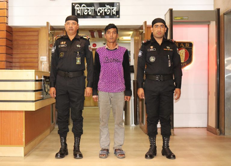 আনসার সদস্যকে গুলি করে হত্যার দায়ে শুক্কুর আলী সোহেল সোহাগ গ্রেফতার