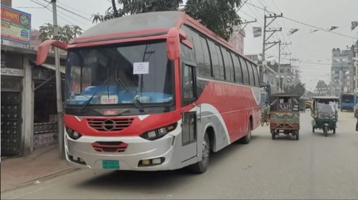 পিকনিকের বাস থেকে ১ লাখ ২৫ হাজার পিস ইয়া বা উদ্ধার