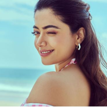 ৪ কোটি টাকা চাইছেন রাশমিকা