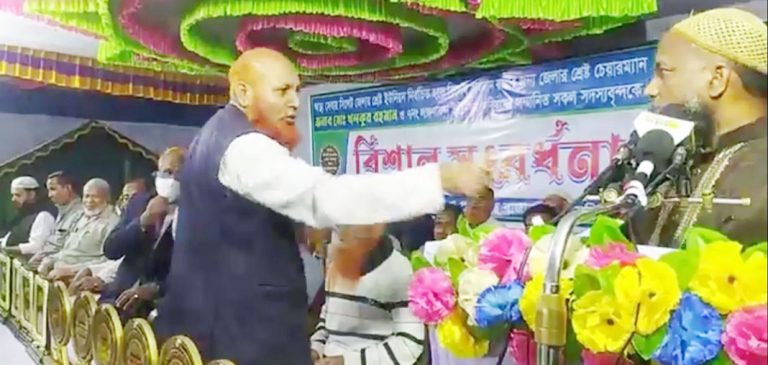 গোলাপগঞ্জ লক্ষণাবন্দ ইউনিয়নে চেয়ারম্যানের সংবর্ধনা অনুষ্ঠান নিয়ে বির্তক ! আওয়ামীগের দুই নেতা মুখোমুখি