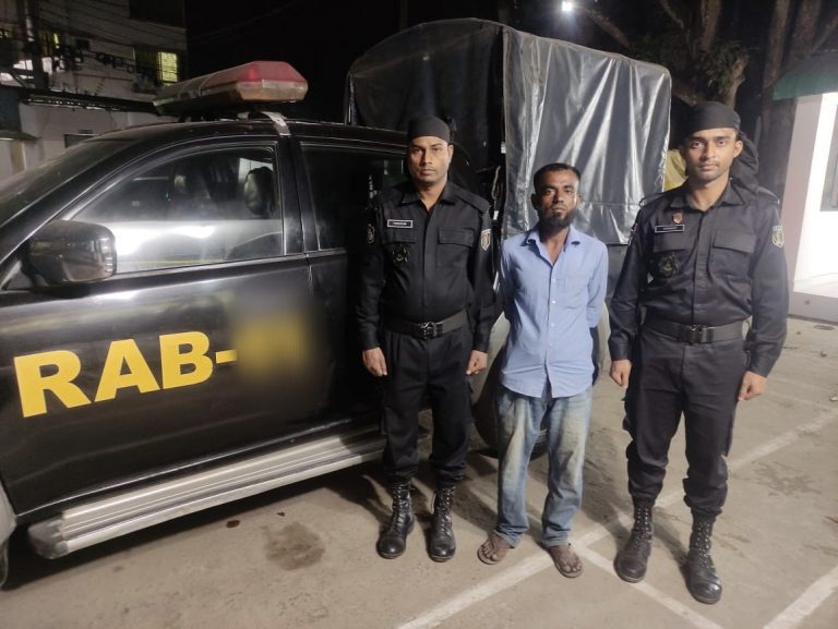 চার বছরের শিশুকে ধ’র্ষণের অপরাধে যাবজ্জীবন সাজাপ্রাপ্ত আসামি গ্রেফতার