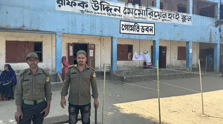 কুমিল্লায় একাধিক কেন্দ্রে ভোটার উপস্থিতি কম