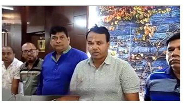 চট্টগ্রামে ১১ ইউপি চেয়ারম্যানগনের বর্জন