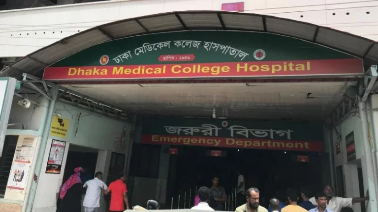 ২৪ ঘণ্টায় ঢামেকে ১৯ মরদেহ
